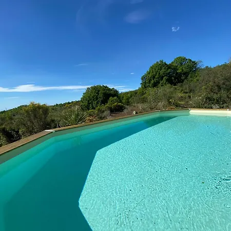 2 Authentic Sicilian With 2 Pools Chalé