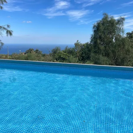 2 Authentic Sicilian With 2 Pools Chalé